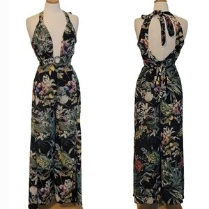 EMPRADA  Bohemian Chiffon Floral Deep V-neckline Wide Leg Zip  Shorts Jumpsuit